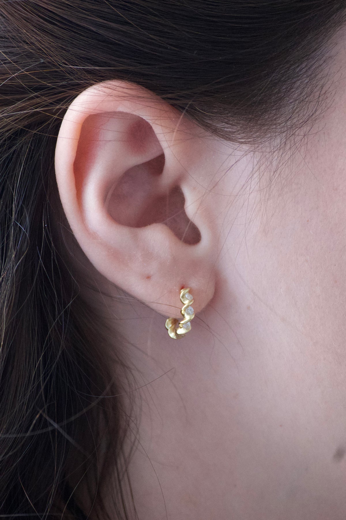 Lola Diamond Swirl Hoop Earring