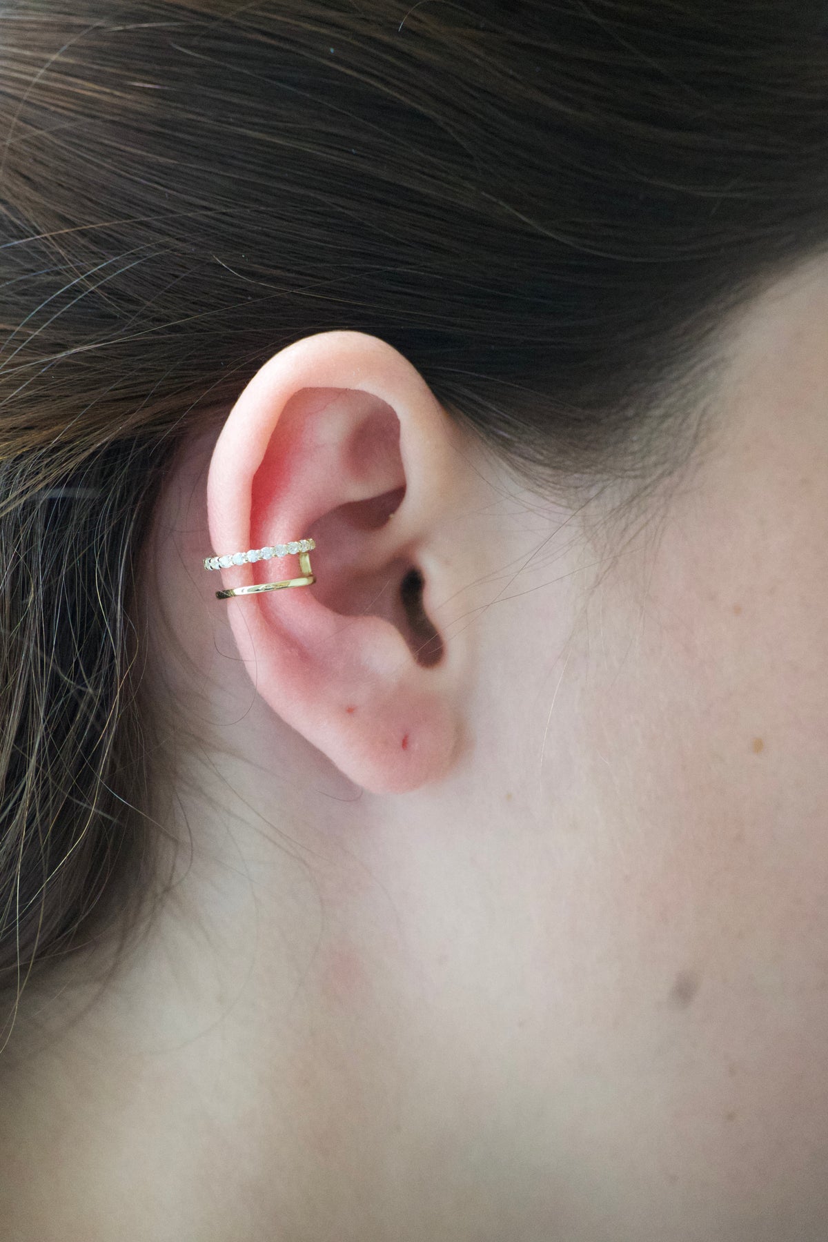 Double Diamond Line Earcuff