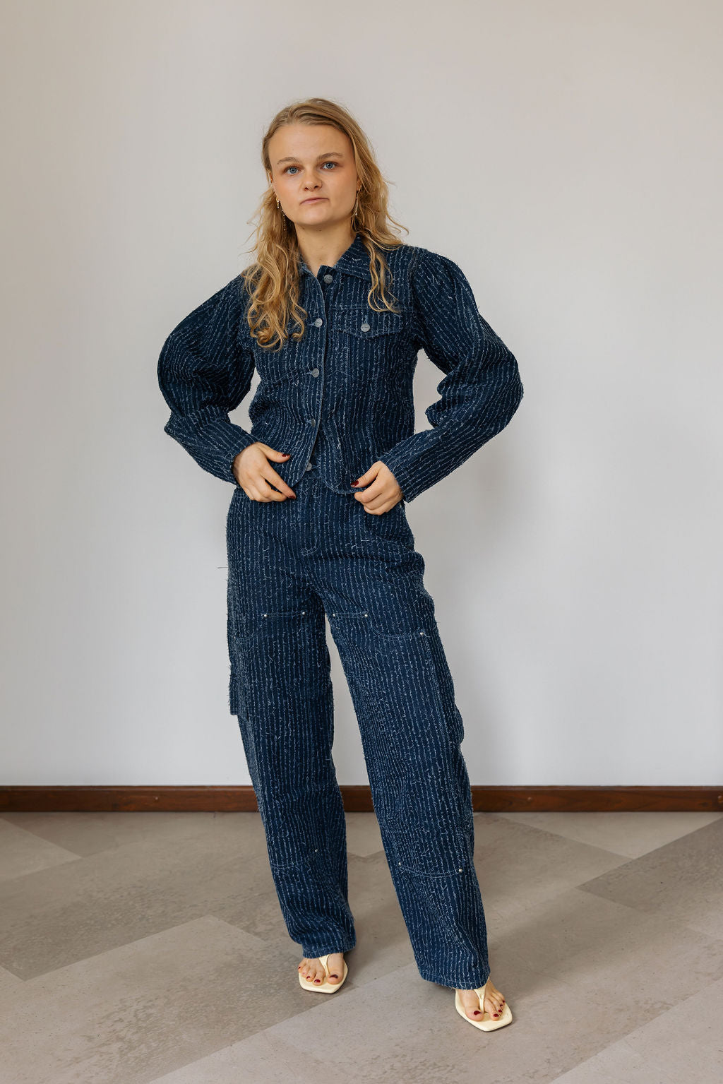 REFINED Woven Structure Denim Balloon Jeans Coco - Blue Denim