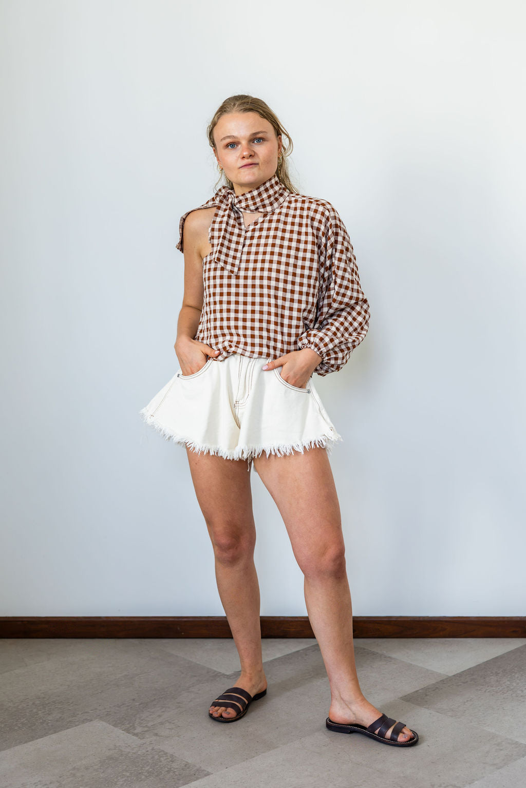 Odette Short Beige