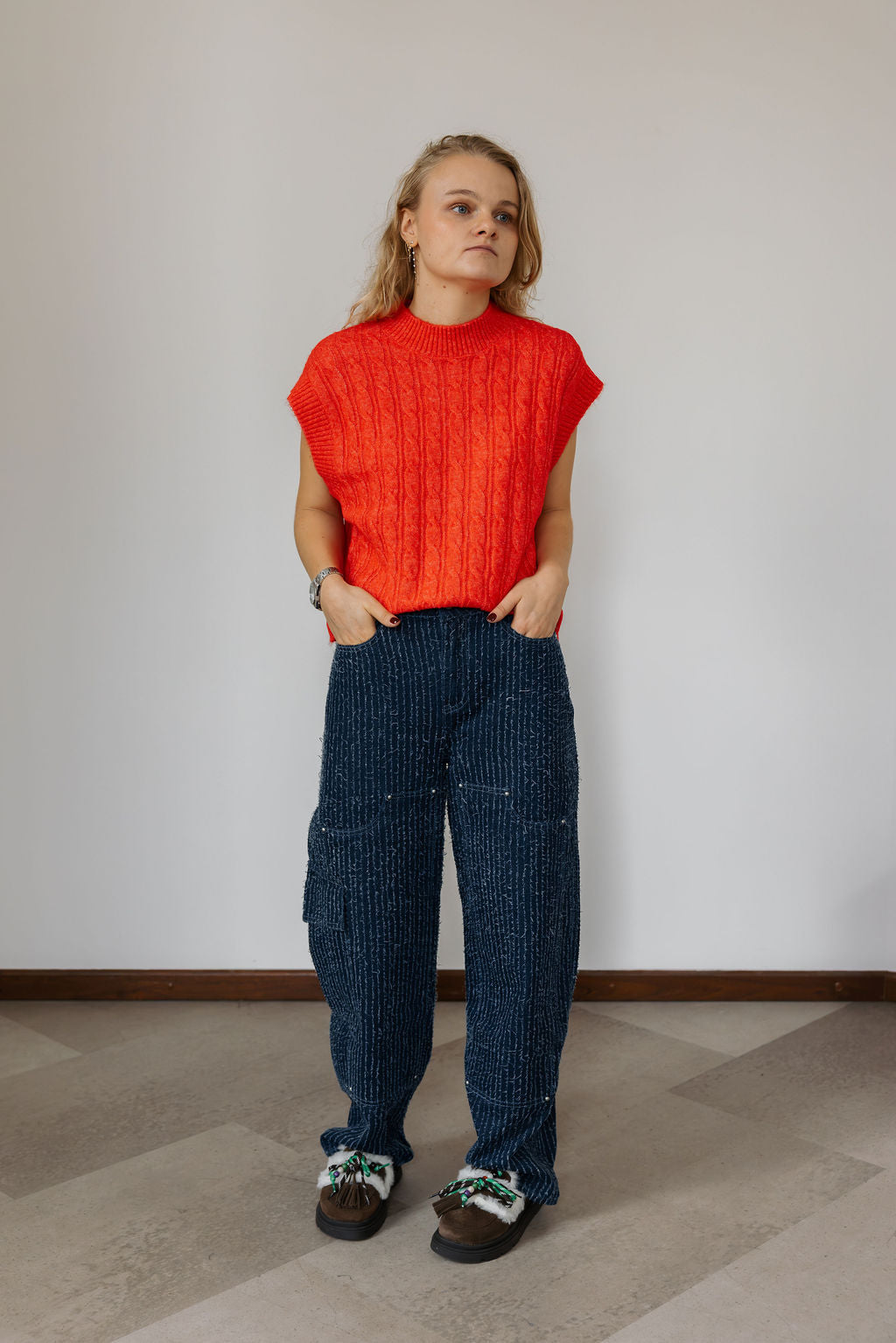 LL Finn Knit Vest Red