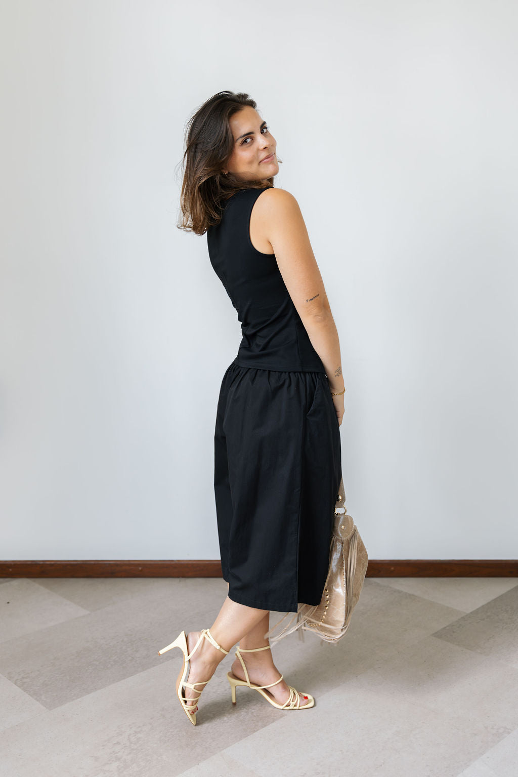 Elia Jorts Black