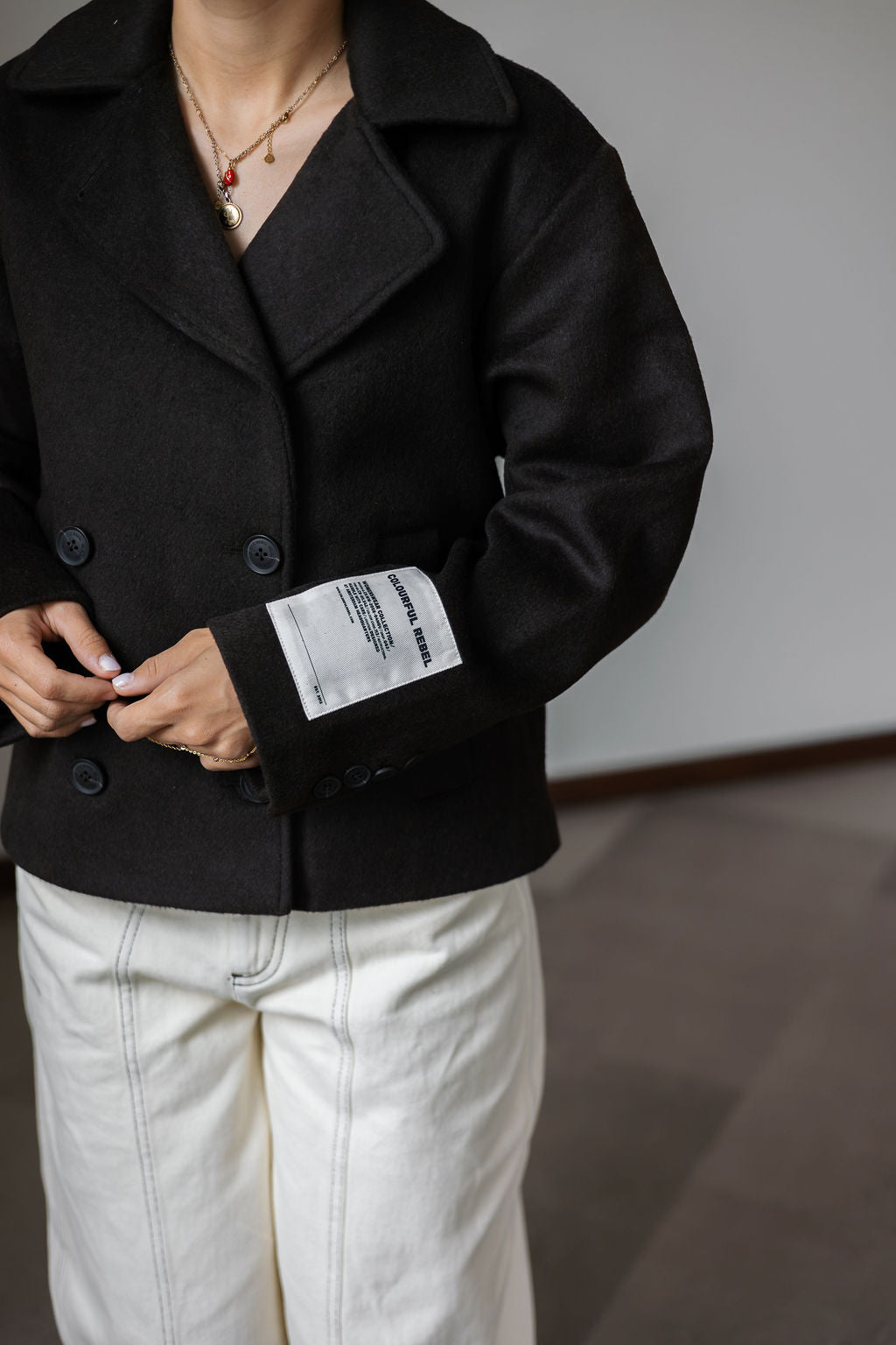 CR Zerisse Double Breasted Wool Short Coat
