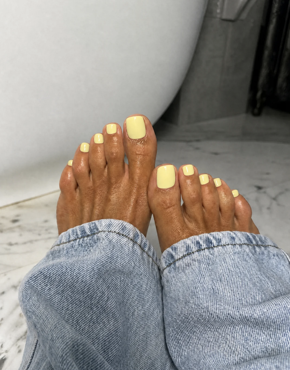 Blitsbee Pedi Butter Yellow