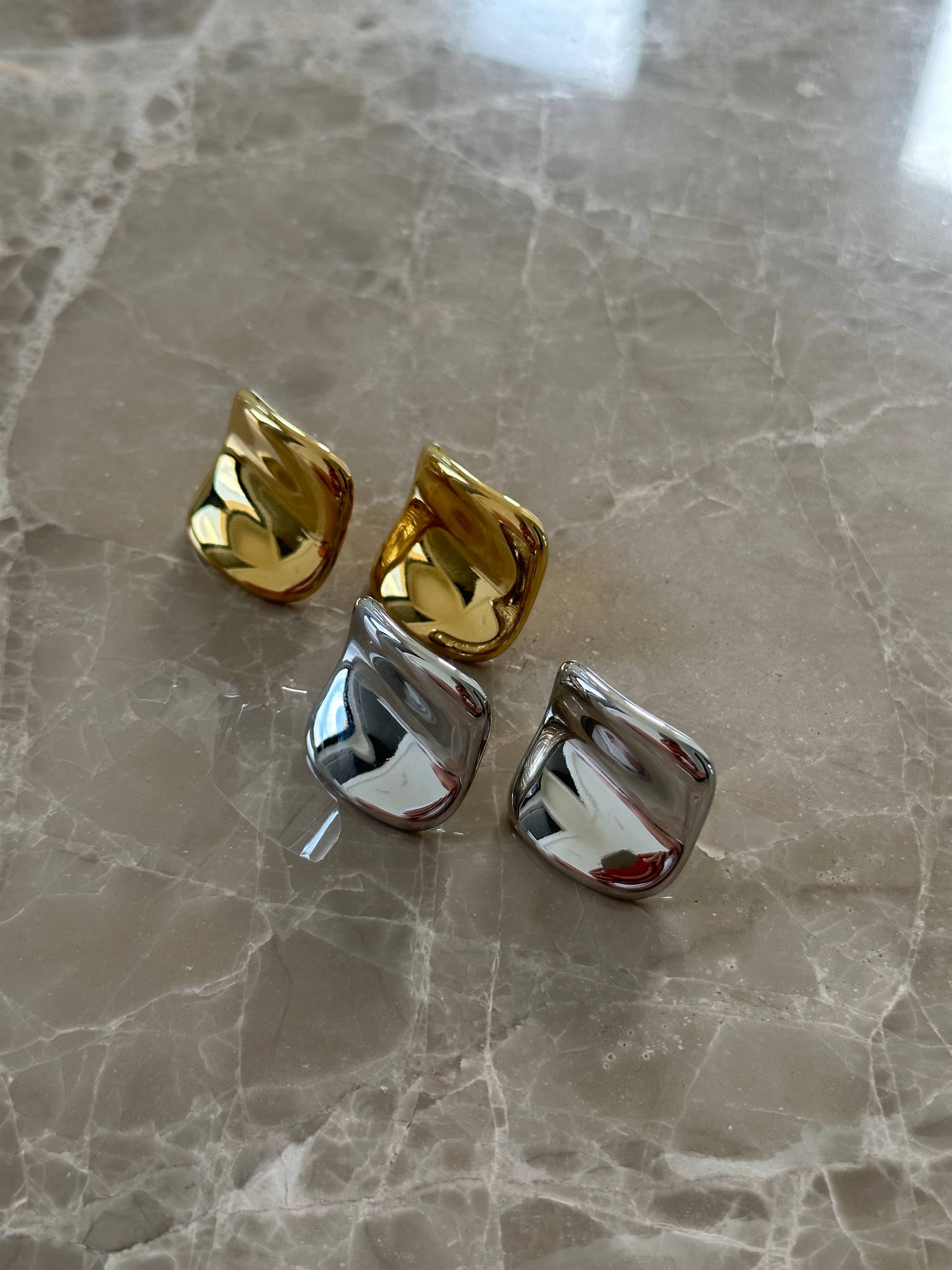 Billie Square Earrings-Goud/Zilver