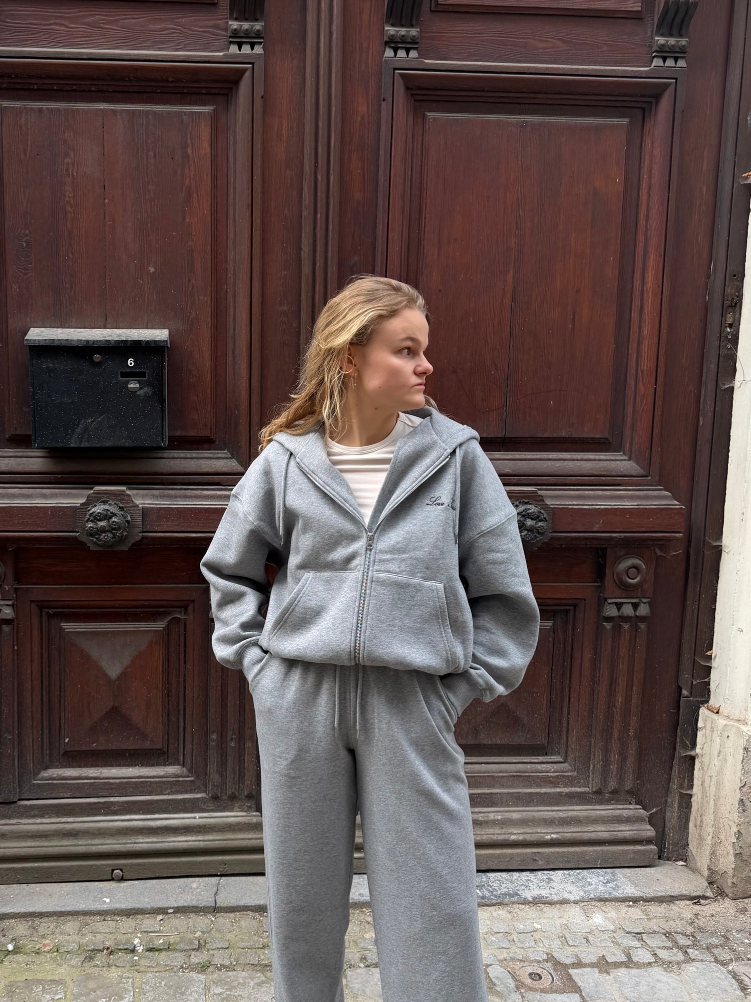 LS Maple Sweater Grey