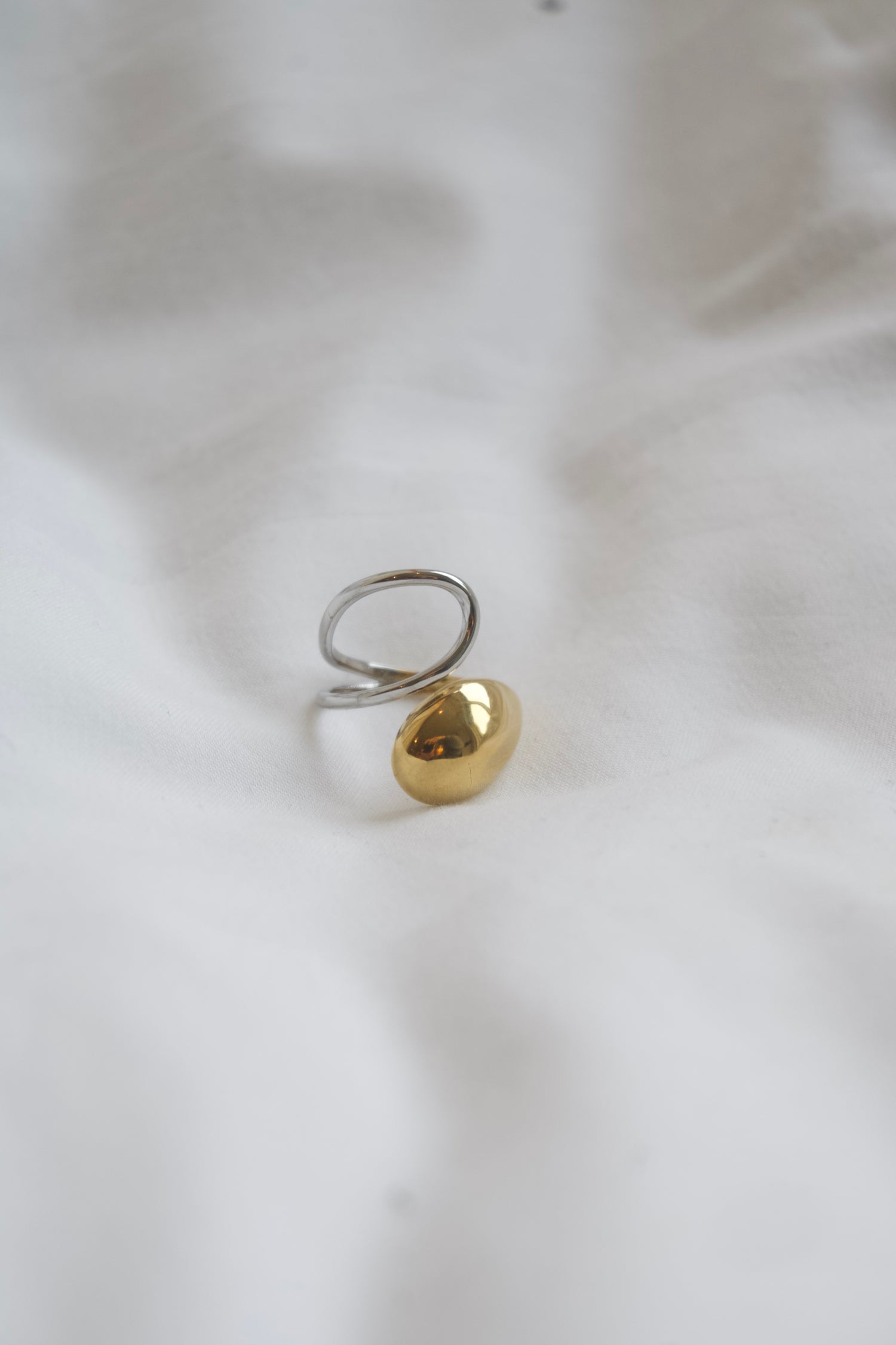 Félice Hugged Combi Ring