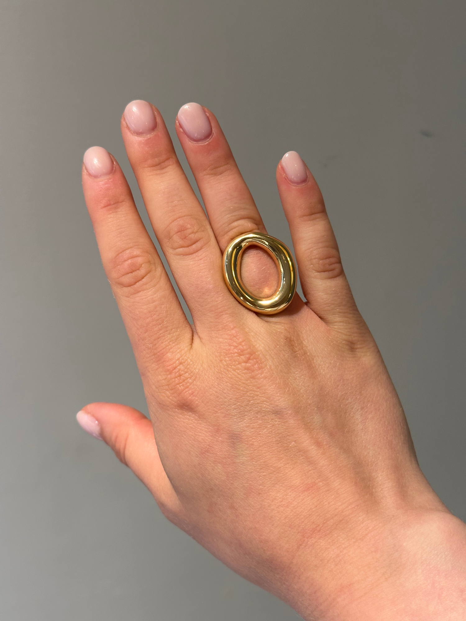 Small Kato Asymetric Round Ring