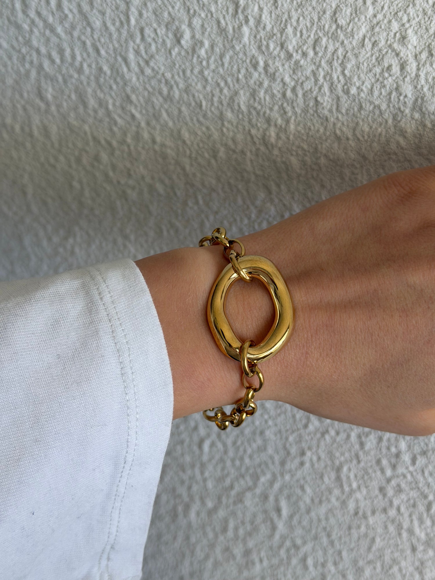 Kato Asymetric Round Bracelet