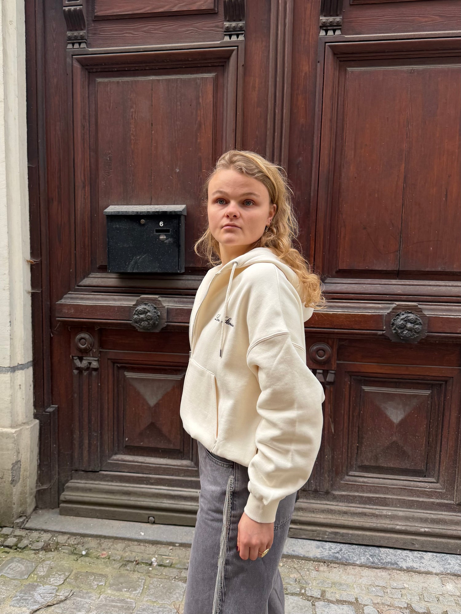LS Maple Sweater Beige