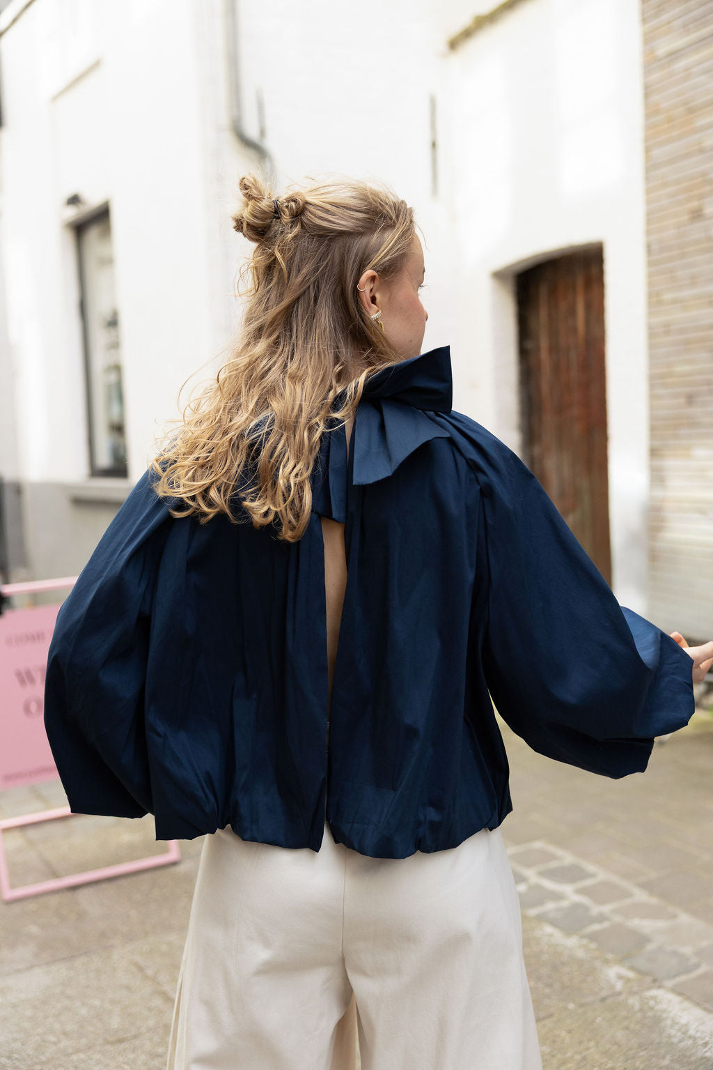 Noor Bow Top Marine Blue