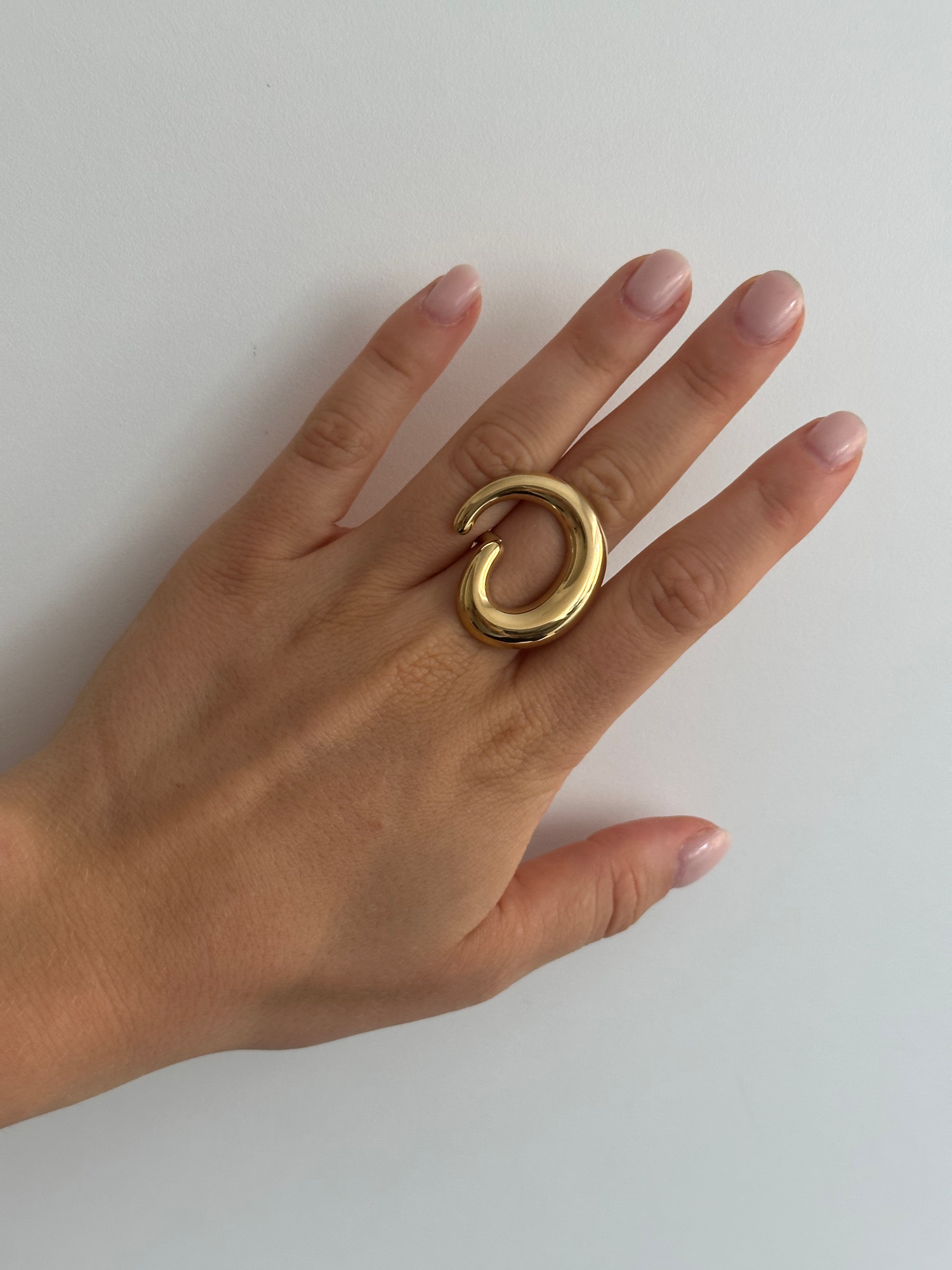 Big Golden Swirl Ring