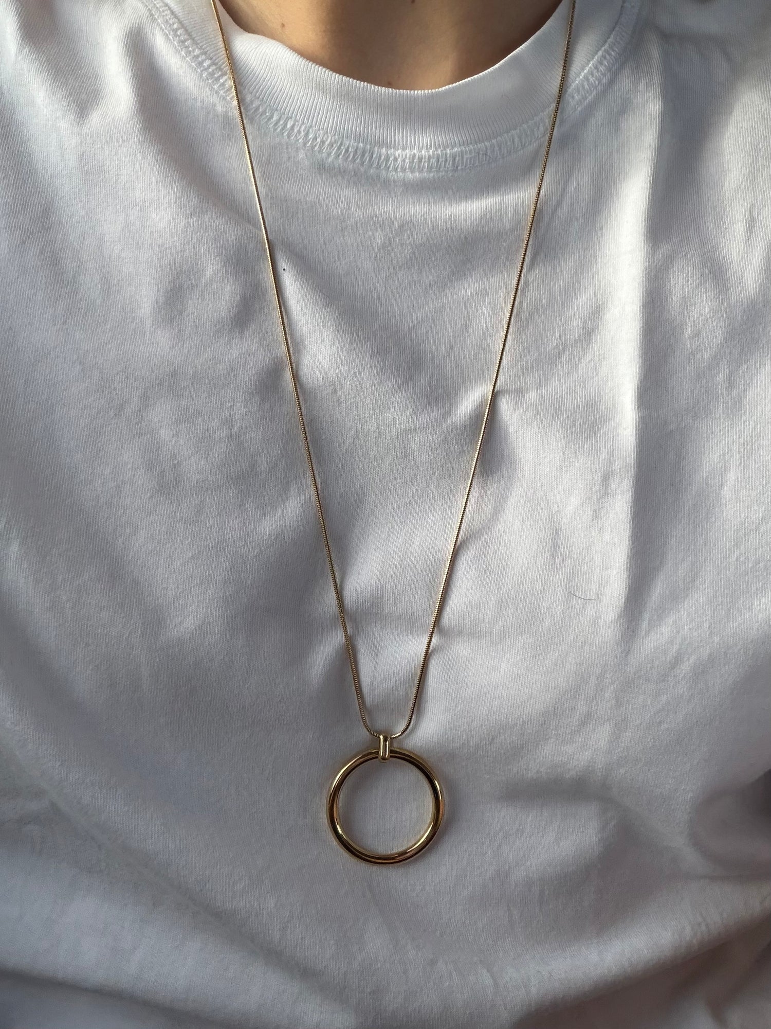 Bella Circle Necklace