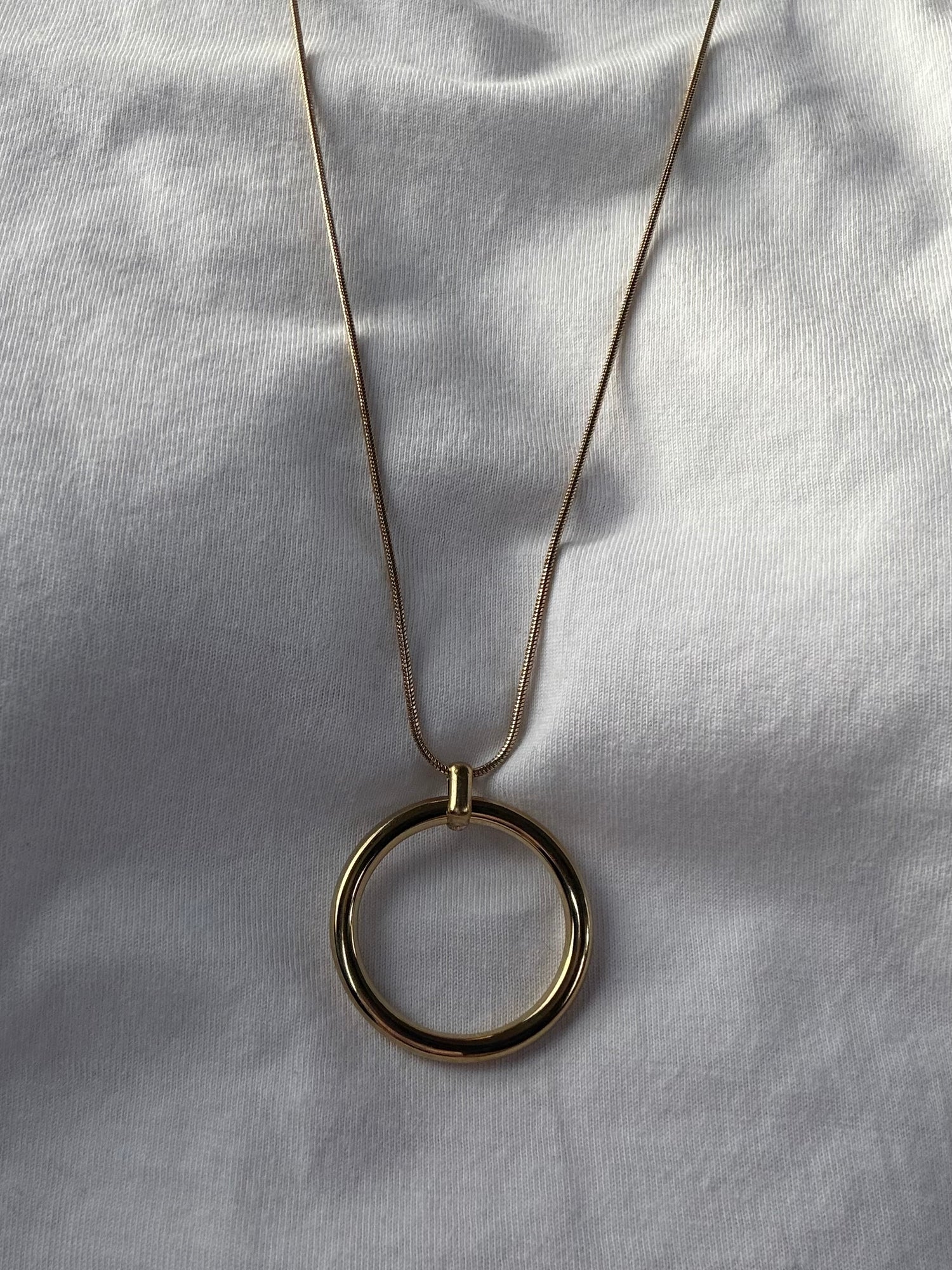 Bella Circle Necklace