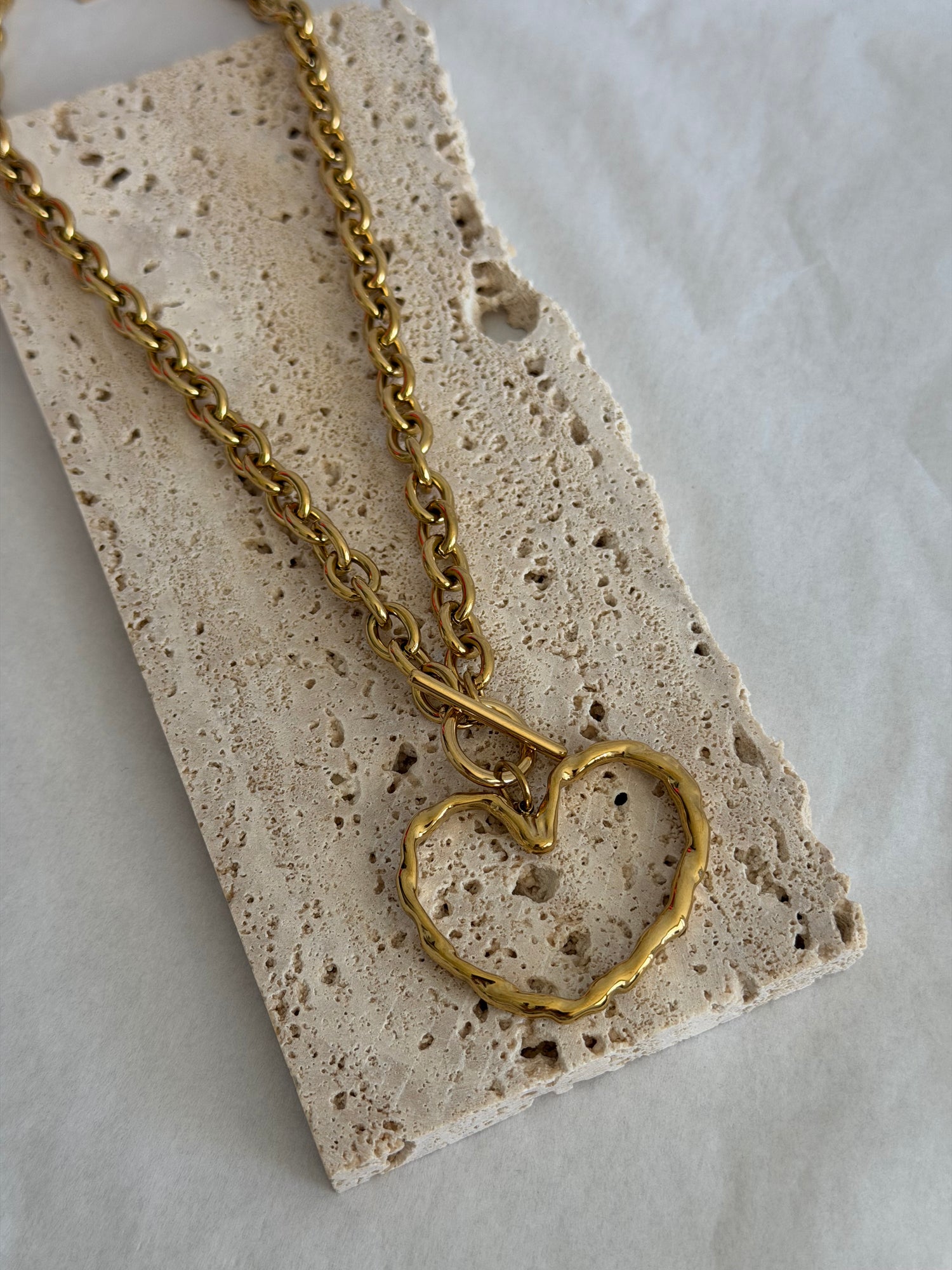 Lizzy Rough Heart Necklace