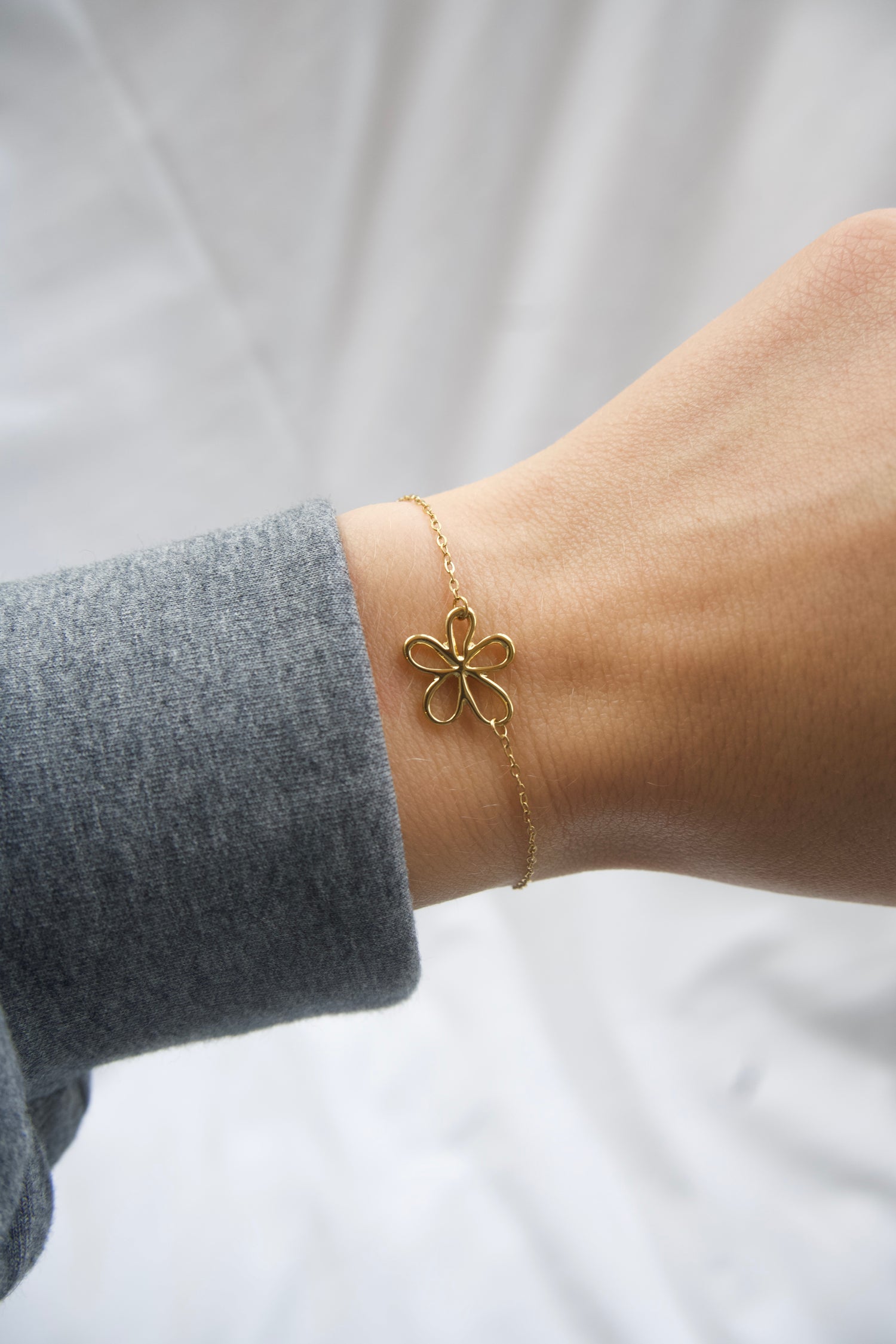 Little Golden Flower Bracelet