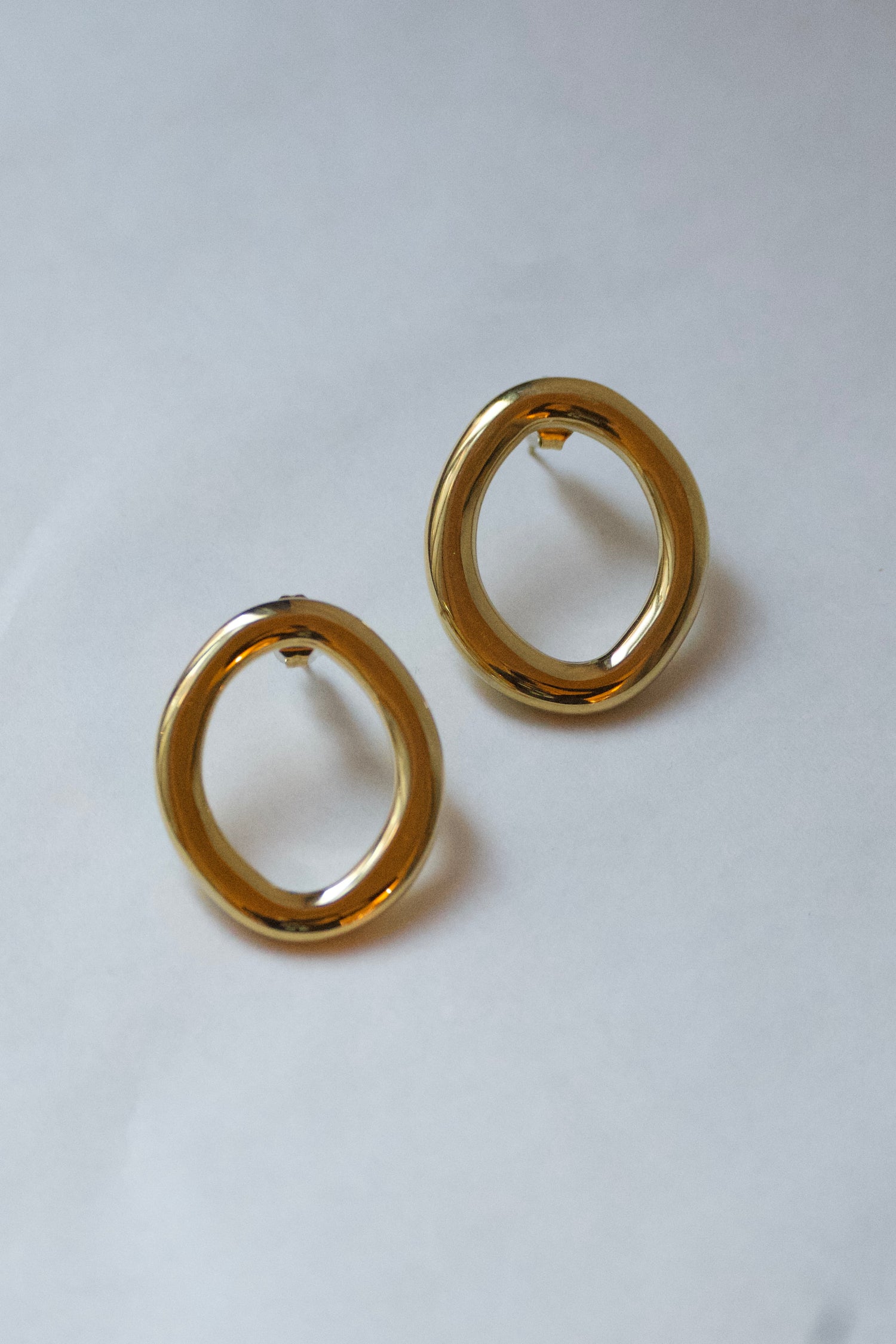 Kato Asymetric Round Earrings
