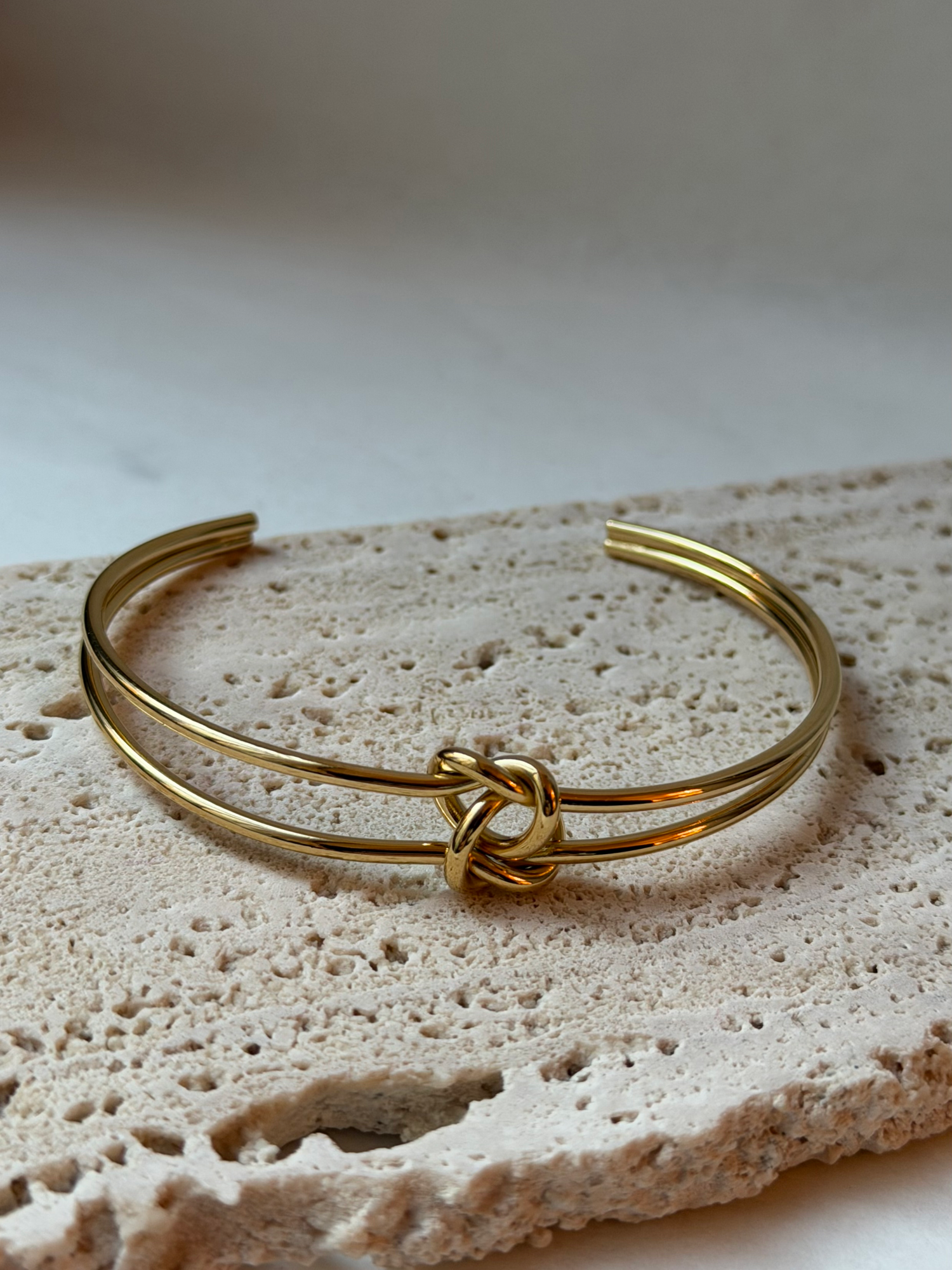 Golden Double Knott Bracelet