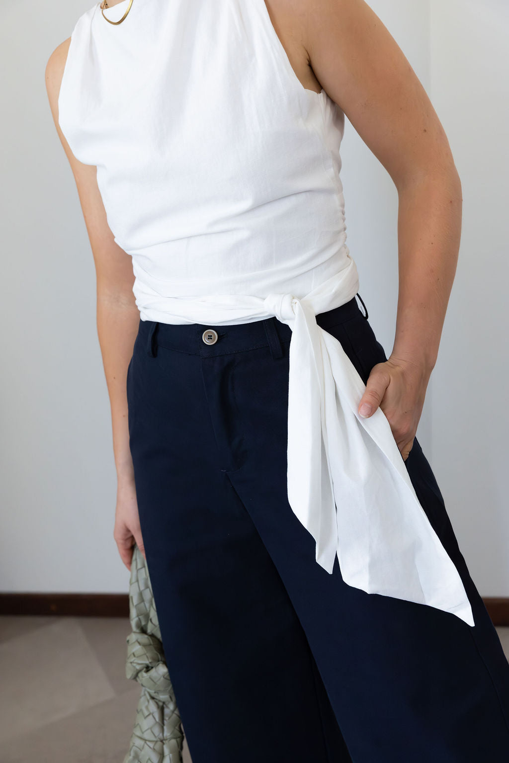 Robyn Bow Top White