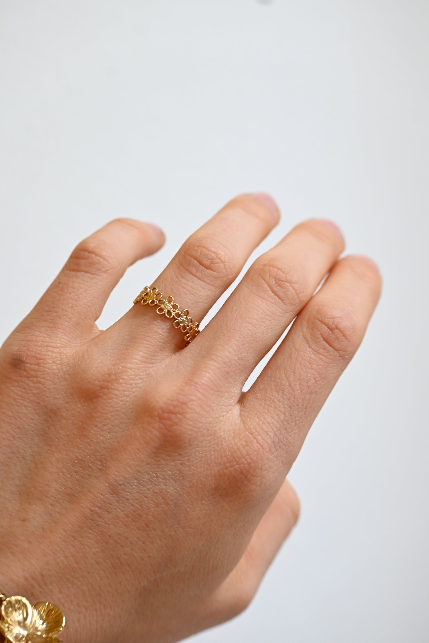 Elsa Little Flowers Ring