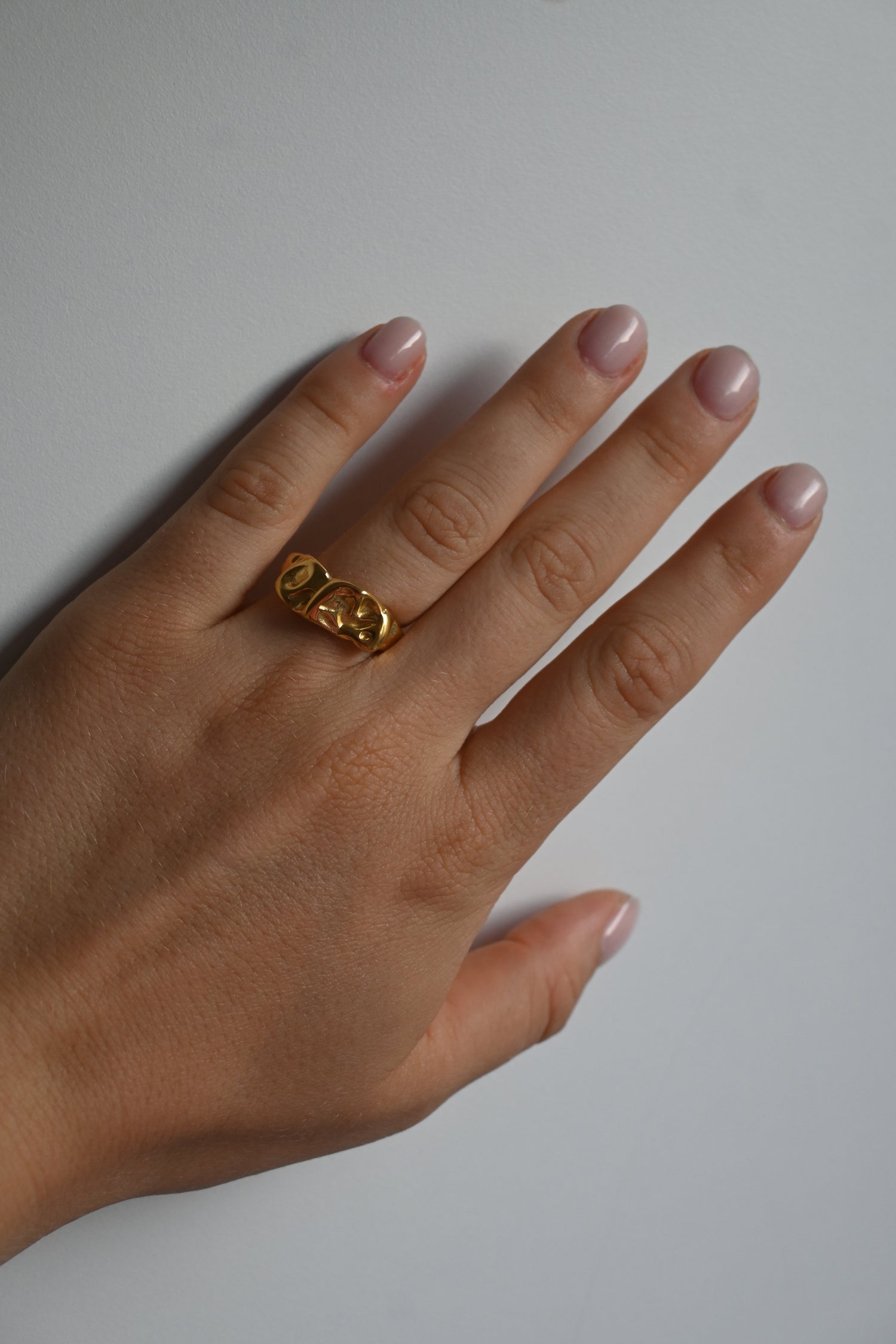 Mini Lena Golden Irregular Ring