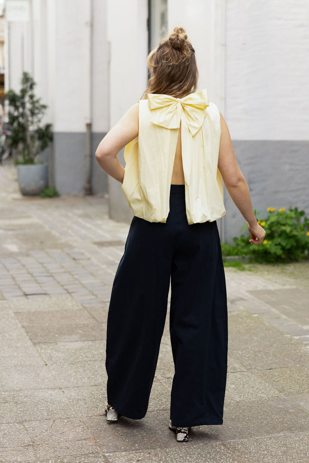 Maxime Bow Top Butter Yellow