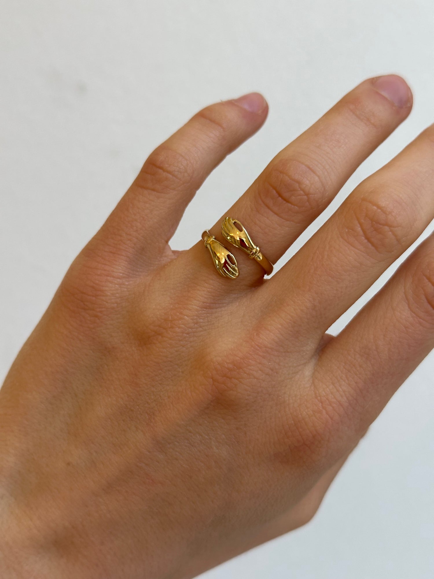 Golden Hug Me Ring