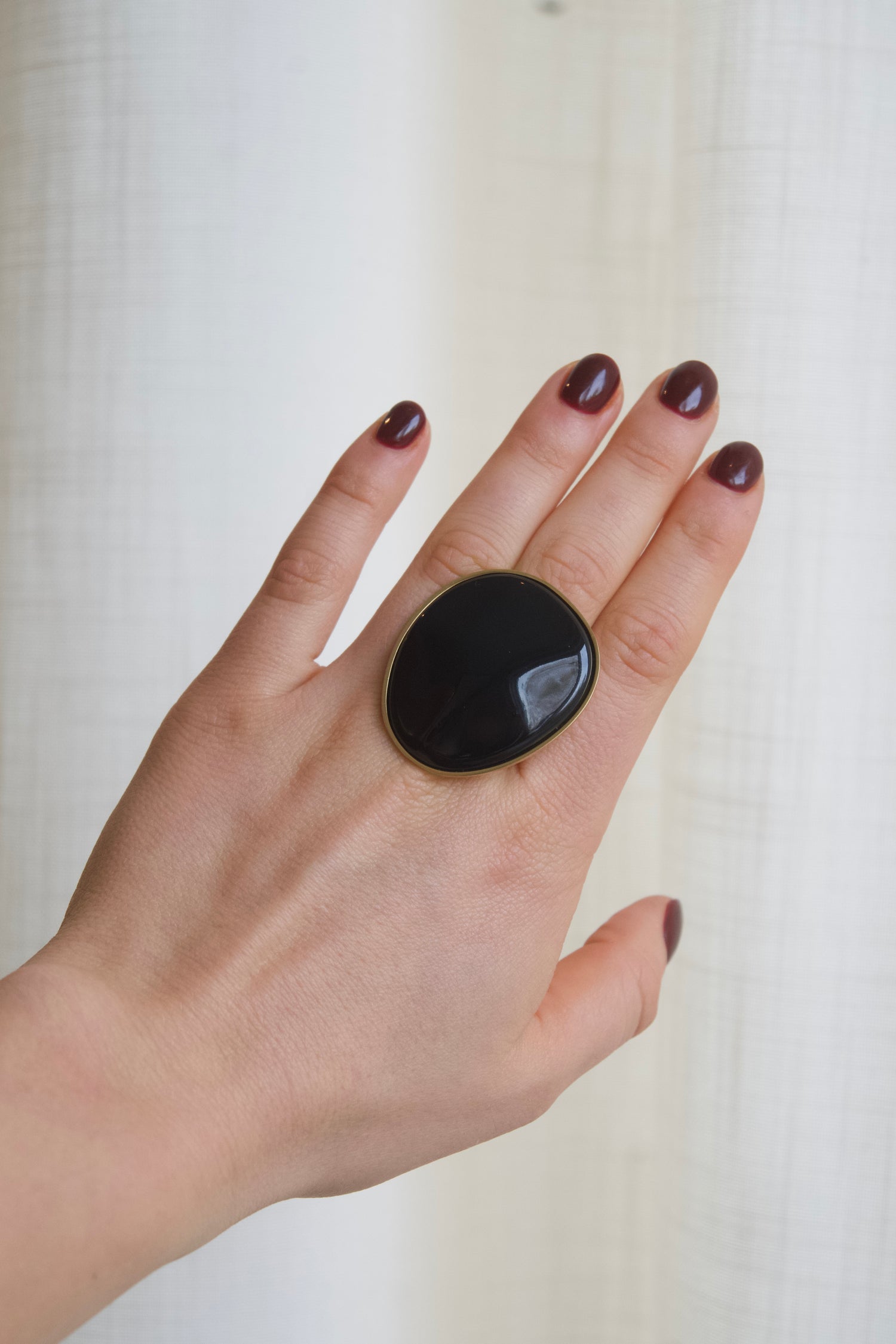 Sia Stone Black