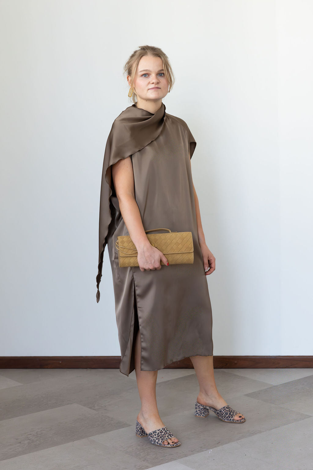 Naomi Woven Baguette Handbag Mustard
