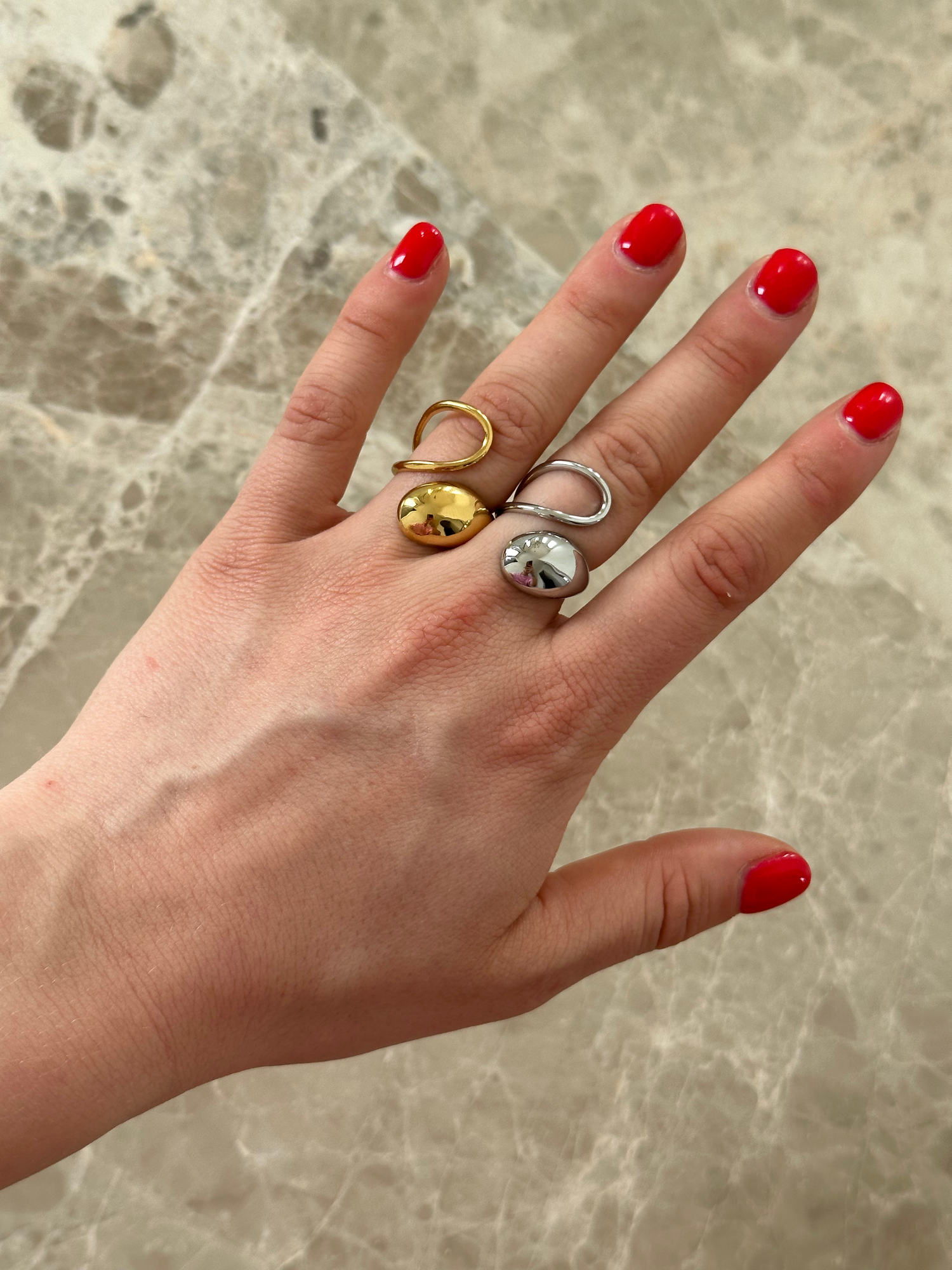 Félice Hugged Ring-Goud/Zilver